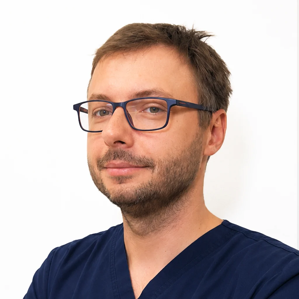 Michał Lewicki, Chirurg stomatolog